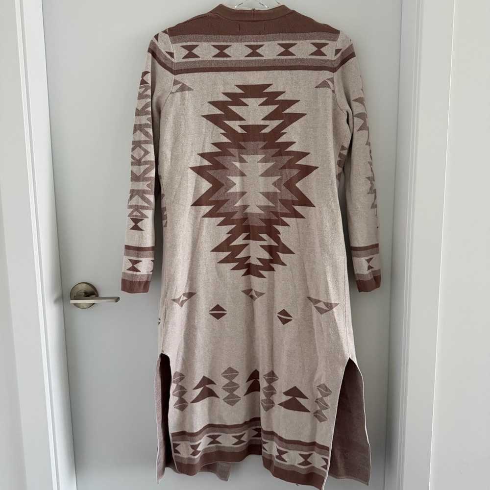 Jessica Simpson - Long Brown and Cream Cardigan - Picture 2 of 6
